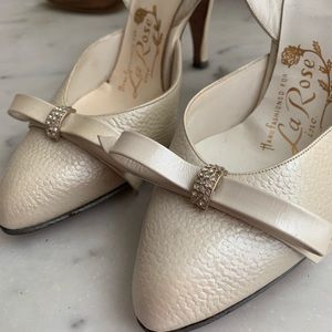 Vintage 1950s La Rose Slingback. Size 3.5.